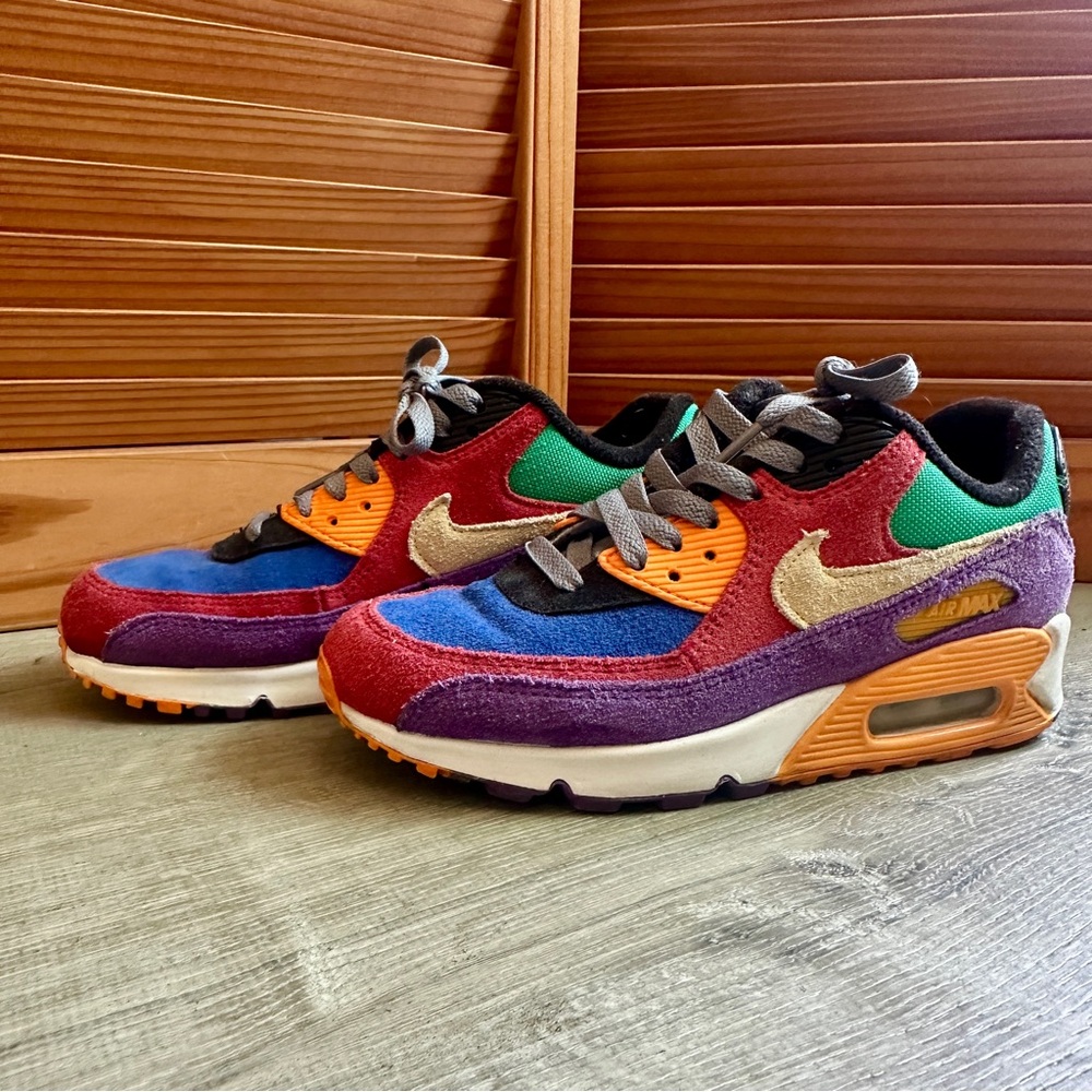 SOLD: Nike Air Max 90 QS Viotech